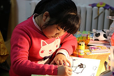 软件下载3.0.3免费oppo版大全装扮：霓虹涂装与引擎轰鸣，街头座驾美学革命