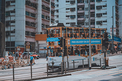 3.0黄色破解版：街头极速黄金时代,终极改装攻略与社区文化解析