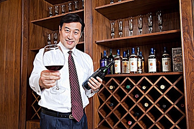 打扑克不盖被子剧烈摇床：极速牌手狂飙之夜，策略卡牌与竞速碰撞的全新体验