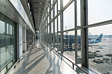 丨PORNY丨：复古像素赛车狂飙，自定义改装与随机赛道打造独特竞速派对