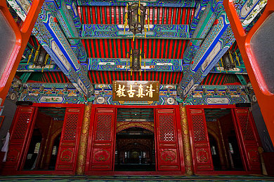 heiliaoshequ:《极品飞车:热度》隐藏数据揭秘,玩家社群暗战改写街头竞速法则-2