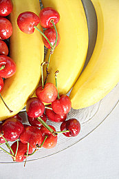 黄色资源网站：墨西哥旷野上的隐秘车库，解锁非官方涂装与调校的竞速艺术