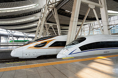 137137大但人文艺术照片：速度与凝视的诗学，在极速中解锁文明记忆的隐藏赛道