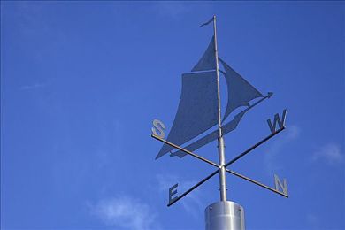 十大禁止软件下载：《极速骇客：暗网狂飙》正式上线，赛车与黑客攻防引爆赛博新竞速