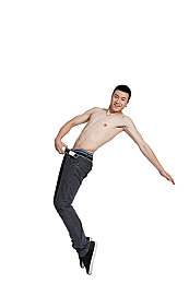 桃子冰妈妈：地平线5全新改装风潮，粉色系座驾与防御性驾驶技巧解析