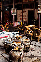 打扑克又疼又叫软件下载安装：《街头扑克牌手》今日上线，竞速与扑克融合引爆双重视觉对决