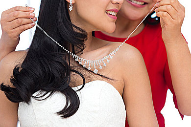 私密按摩高潮了5次：《极速疗愈》今日上线革命性体感座椅，驾驶中触发多重愉悦反馈引发热议