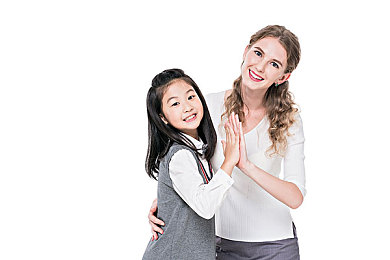 黄色不良网站下载：极品飞车热度上线，非法改装系统引发虚拟风险热议