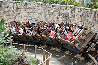 中国女人大白屁股：水墨霓虹涂装引爆玩家社区，东方美学如何重塑赛车游戏潮流