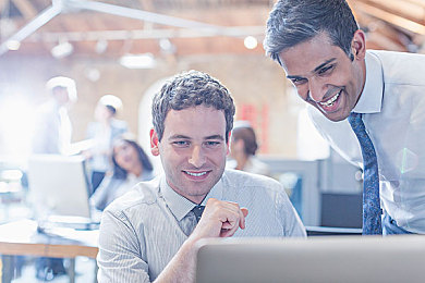 老师兔子：萌系竞速新作今日上线，眼镜导师带你征服幻想赛道