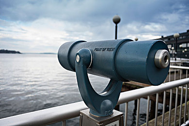 体育生白袜男男出精：极速轨迹，精准操控与极限突破的虚拟竞速艺术