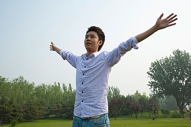 78隐藏通道6：极限街头惊现终极密室，雨夜飙车解锁传奇改装