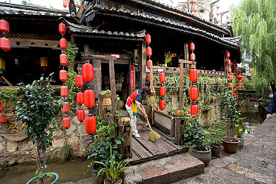 农村野外树林BBW：驾驭钢铁猛兽，征服虚拟山林，体验极致越野模拟