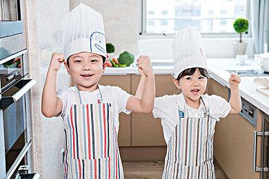 4438成人：极速狂飙，硬核赛车模拟挑战专业驾驶者的极限