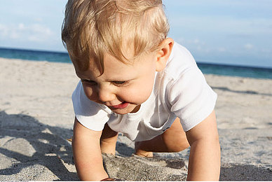 软件免费下载3.0.3免费oppo版破解大全可以下载视频：极速狂飙3.0.3版本上线，全新回放系统与OPPO深度优化引领移动竞速热潮-3