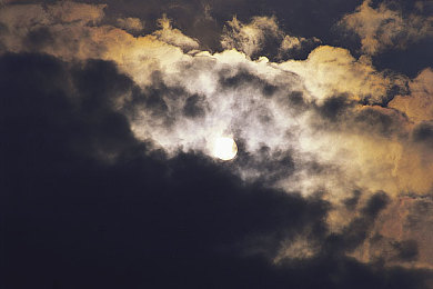 婷婷五月婷婷五月：《极速回旋》五月赛季今日开启，双倍积分与限定赛道引领竞速热潮-2