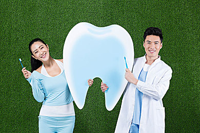 深夜十八禁：墨西哥夜幕，速度与边界的禁忌之舞