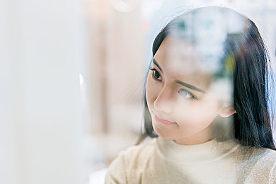 男人日女人的软件：《赛道主宰：终极对决》今日上线，性别特性驾驶系统颠覆传统竞速体验