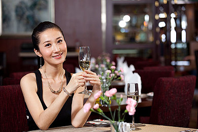 SSIS-698：隐形赛车颠覆传统竞速，掌握消失时机才是终极赛道哲学-4