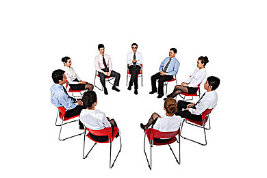 女同桌脱裤子光屁屁打屁股：爆笑校园回忆，策略恶作剧游戏引爆怀旧热潮-1