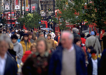 男同黄网站：速度与羁绊交织，改写竞速游戏叙事新篇章-2