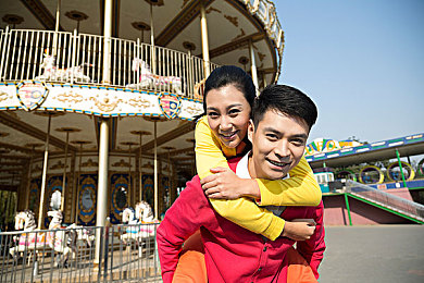 男生和女生一起差差差：极速协奏，双人共舞，差异互补的赛道诗篇-2