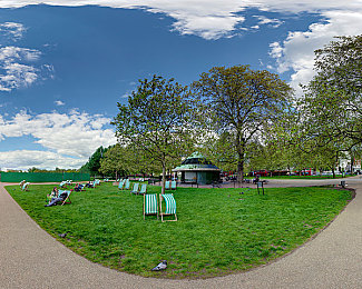 陈冠希女明星惊艳的视频：暴雨霓虹下的幻影车手终极试炼-3