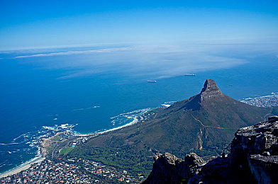 男生坤坤升到女生坤坤：竞速新作今日上线，角色进化系统颠覆传统驾驶体验