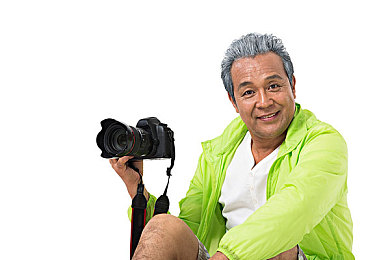 丰满理发店老太婆：复古像素理发店，倾听小镇故事，经营温情人生