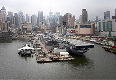 香蕉进桃子网站：极限水果赛车全新模组赛道登场，体验创意竞速之旅-1