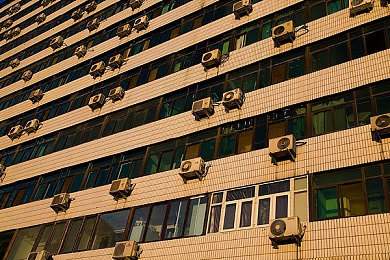 性按摩师满足少妇:深夜诊疗室,指尖重塑心灵图景-2