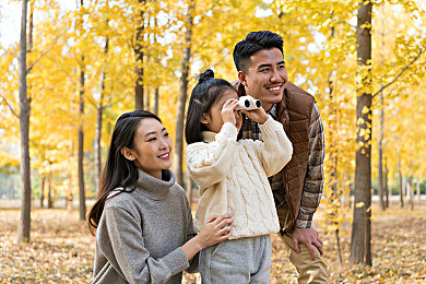 十大黄色软件。：竞速游戏个性涂装，打造你的专属黄色战车-2