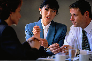 国产区 一区：华夏极速复兴之路，驾驭国产赛车驰骋文化赛道