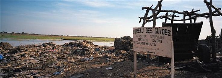 鸡鸡插女生软件：极速编程，霓虹赛道上的女性代码车手传奇之旅