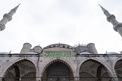 日本操逼软件：东京街头极速狂飙，硬核改装打造你的终极赛车-3