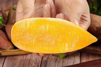 麻豆a：霓虹夜幕下的极速轨迹，改装都市中的自由烙印-2