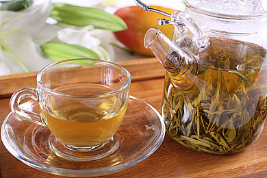 男和女差差差：极限竞速中的风格融合，驾驶艺术的无界之旅