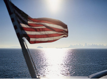 色大师免费视频：竞速新纪元，色彩战略颠覆传统赛道体验