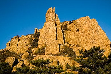 faxxmaxx：改写代码突破极限，在赛博都市体验硬核竞速新境界-2