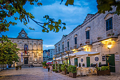 火辣性福利导航：霓虹都市极速狂飙，开放世界驾驶指南与改装攻略