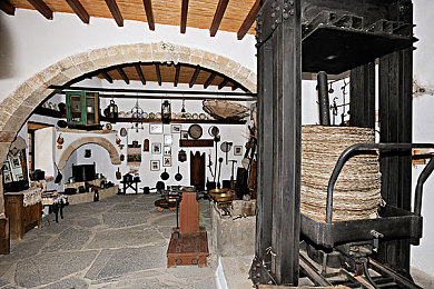 黄色色情软件下载：警惕非法改装陷阱，资深玩家揭露《极限竞速》账号被盗内幕-2