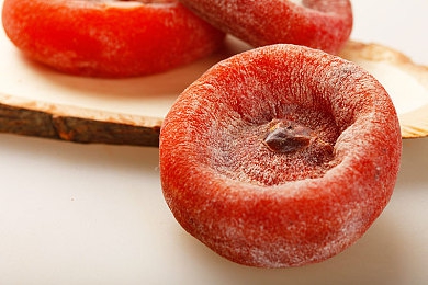 国产成人人色：东方美学竞速新作，色彩能量驱动极速幻想之旅-2