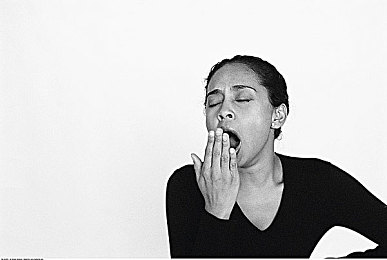 色福利网：霓虹深渊狂飙，破解数据赛道，挑战极限竞速-3