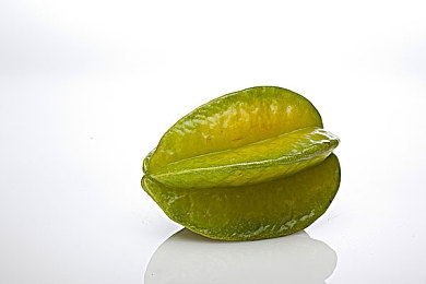 杨敏思版本1-5电视剧简介：速度与抉择，车手生涯的沉浸史诗