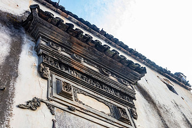 异族AV：星际盟友与反重力赛车的银河竞速之旅