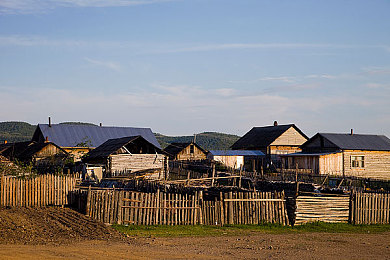 免费无码又爽又刺激片软件：极速解码无限狂飙，开放世界竞速新体验，真实物理引擎畅享改装乐趣