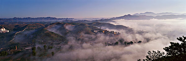 黄色成年软件：极限追缉霓虹线，硬核驾驶体验，挑战真实竞速巅峰-2