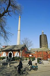 China大学生小帅GAY：校园竞速新纪元，自由改装与青春探索的开放世界之旅-2