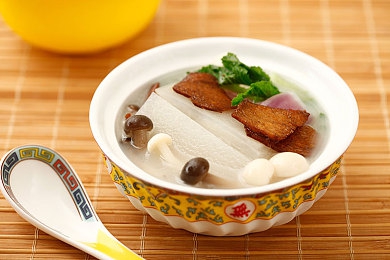 juliaann喷水：蔚蓝轨迹，浪尖上的极速传说-2