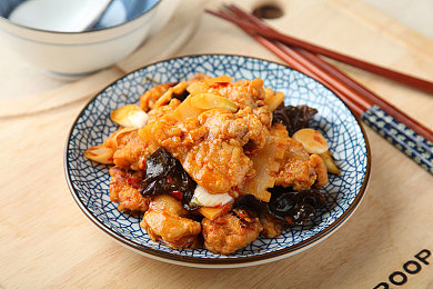 天天色,天天干,天天:极限竞速地平线,动态光影与无尽赛事交织的驾驶盛宴-3